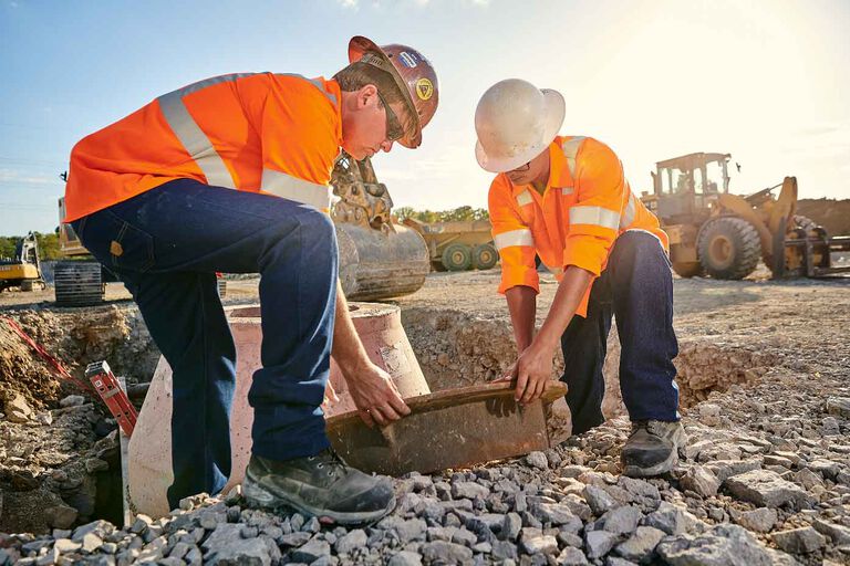 How to Stay Cool While Working Outside in the Summer