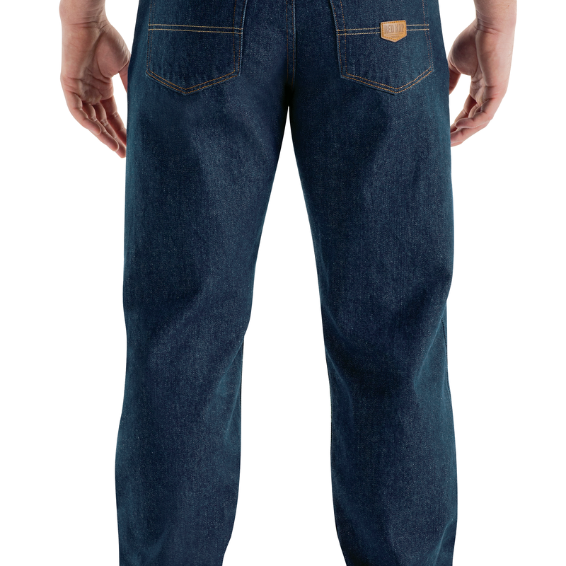 Men's Relaxed Fit Jean image number 4