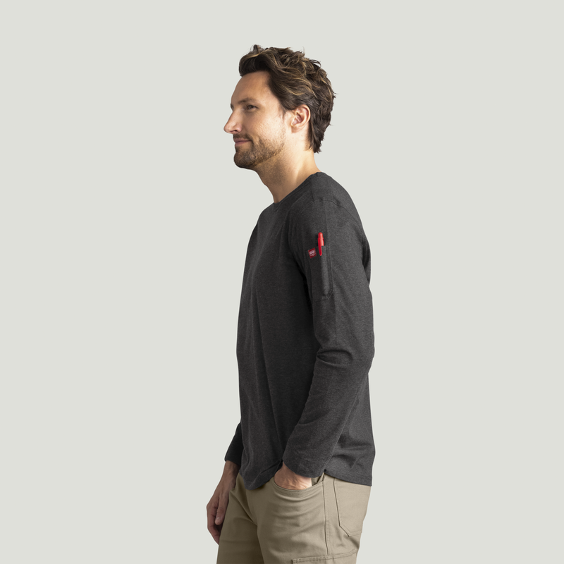 Men's Long Sleeve Midweight Slim Fit Performance Tee image number 3