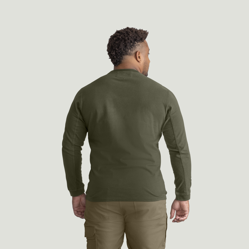 Men's Slim Fit Cotton Long Sleeve Pocket T-Shirt image number 6