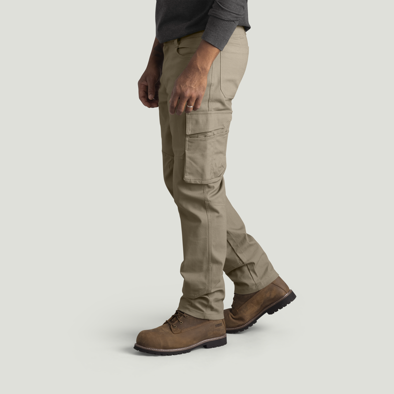 Men's Utility Cargo Pants image number 3