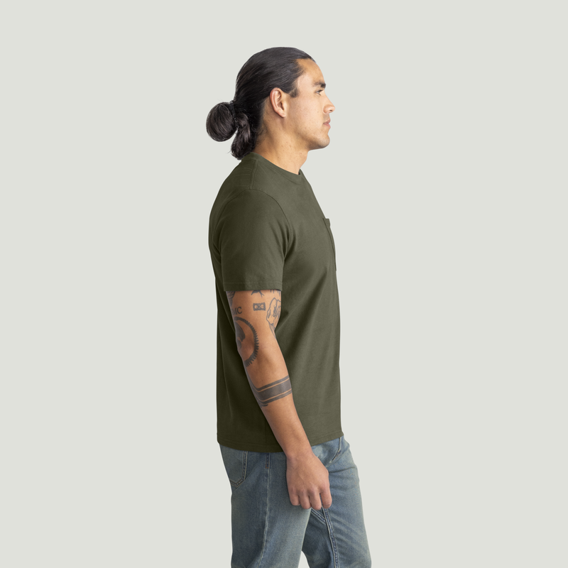 Men's Slim Fit Cotton Pocket T-Shirt image number 4
