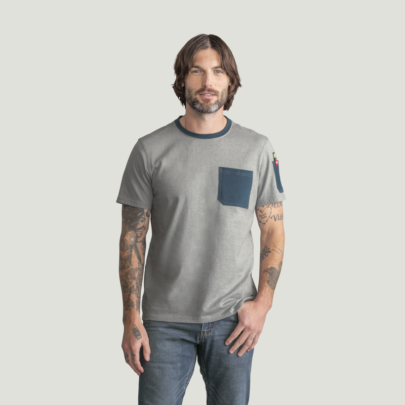 Men's Slim Fit Cotton Pocket T-Shirt image number 1
