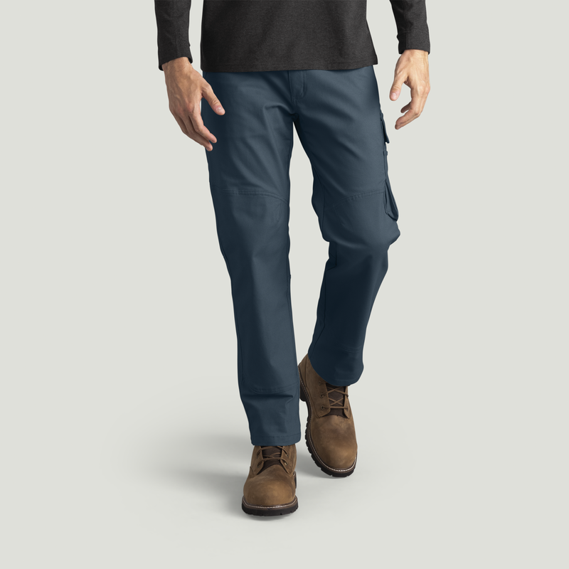 Men's Utility Cargo Pants image number 2
