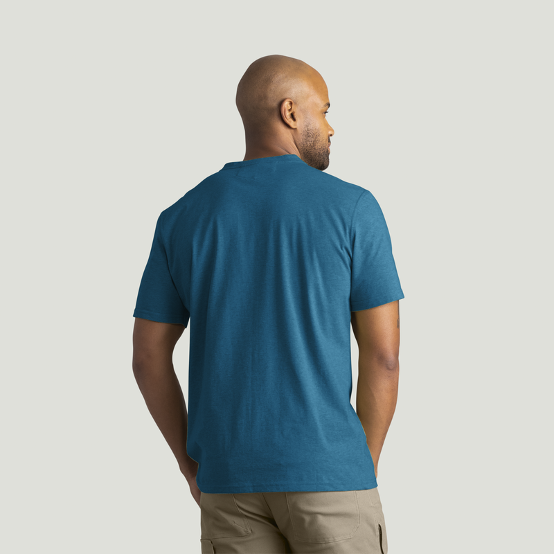 Men's Short Sleeve Midweight Slim Fit Performance Tee image number 2