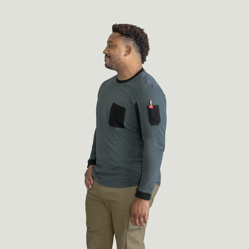 Men's Long Sleeve Slim Fit Cotton Pocket T-Shirt image number 7