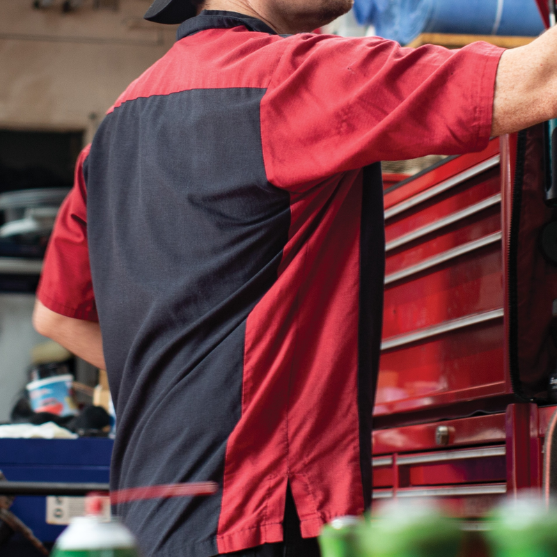 Men's Short Sleeve Two-Tone Crew Shirt image number 4