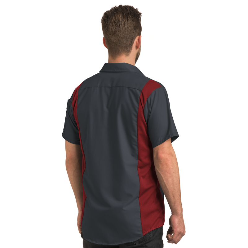 Men's Short Sleeve Performance Plus Shop Shirt With Oilblok Technology image number 4