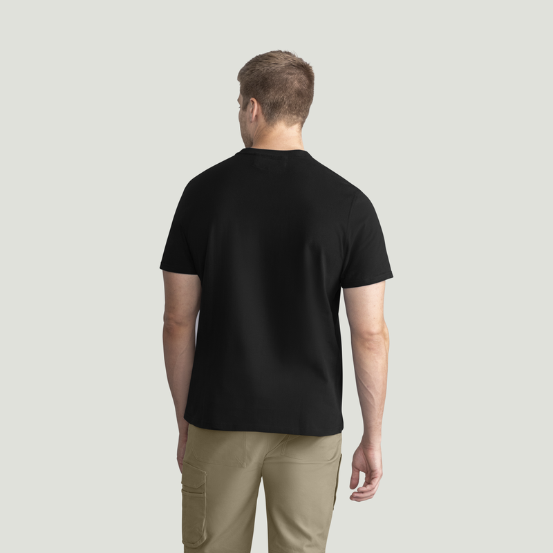 Men's Slim Fit Cotton Pocket T-Shirt image number 6