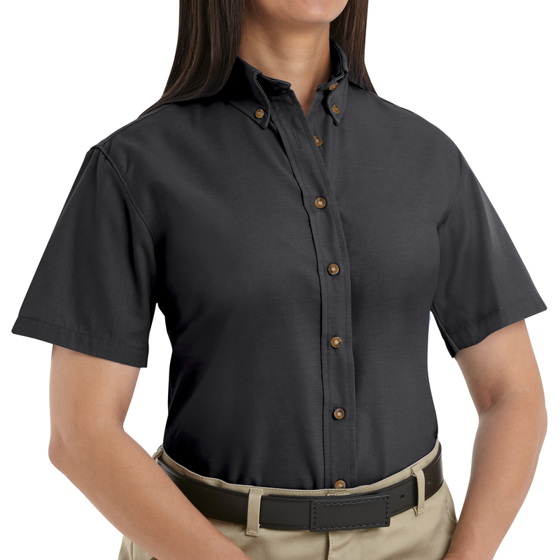 Women's Short Sleeve Poplin Dress Shirt image number 2