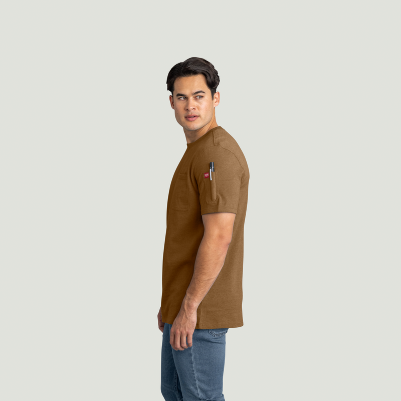 Men's Slim Fit Cotton Pocket T-Shirt image number 3