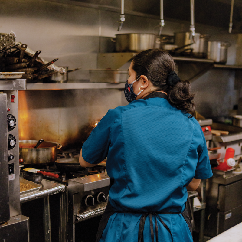 Women's Airflow Raglan Chef Coat with OilBlok image number 6