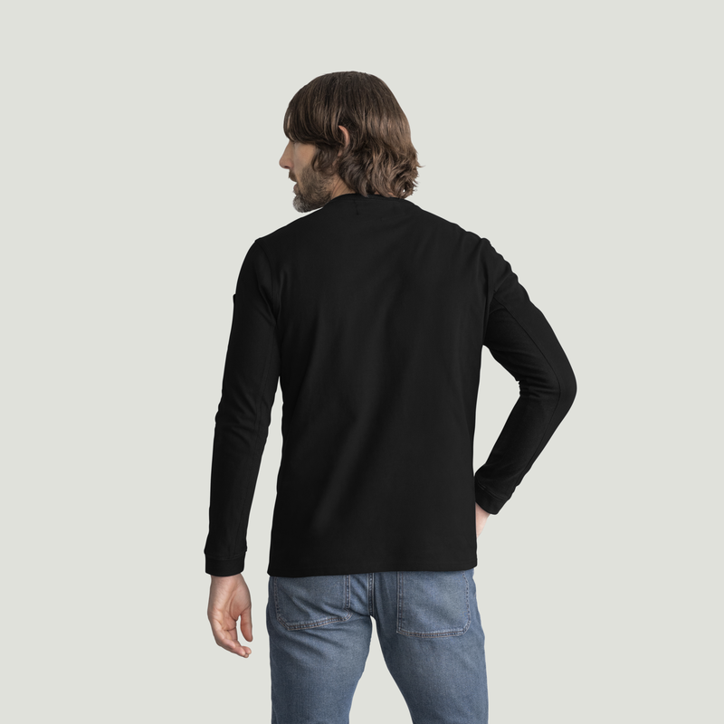 Men's Slim Fit Cotton Long Sleeve Pocket T-Shirt image number 2