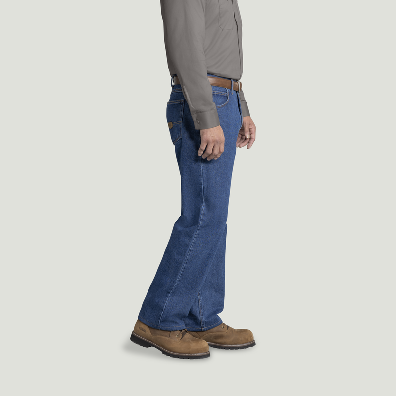 Men's Relaxed Fit Jean image number 4