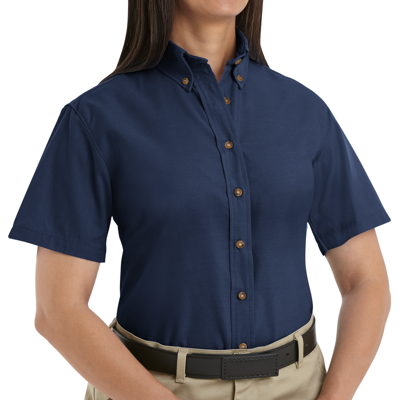 Women's Short Sleeve Poplin Dress Shirt image number 3