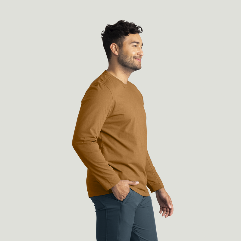 Men's Long Sleeve Midweight Slim Fit Performance Tee image number 8