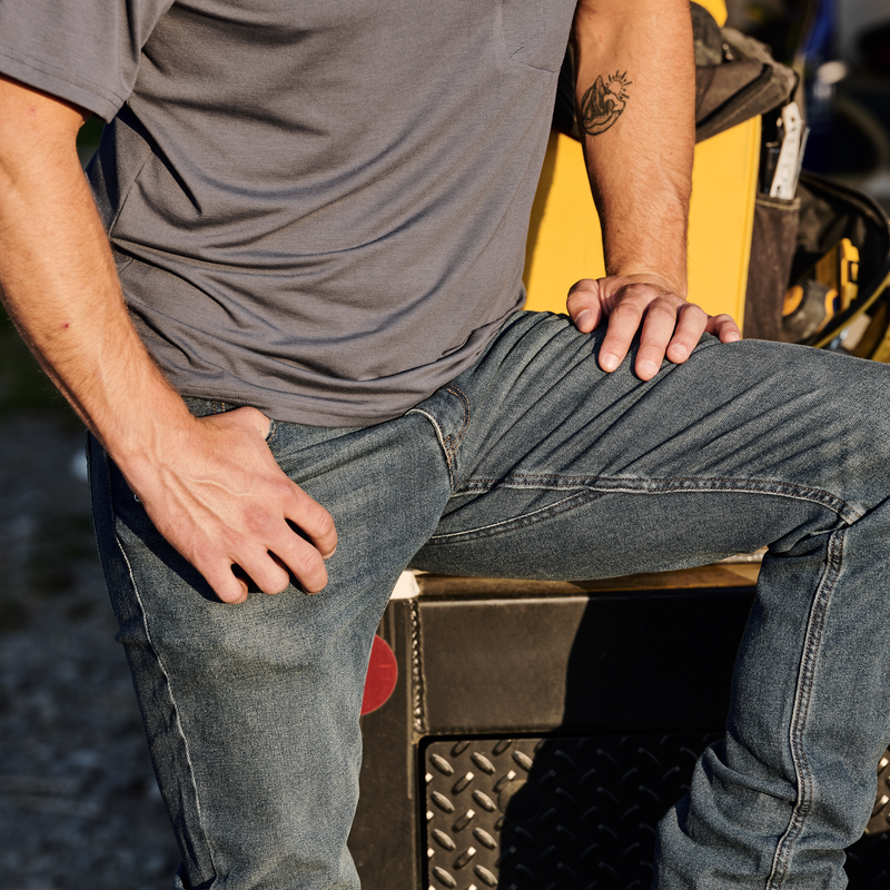 Men's Straight Fit Lightweight Jean image number 13