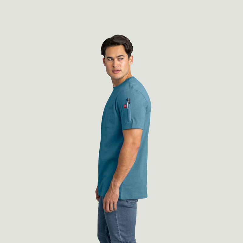Men's Slim Fit Cotton Pocket T-Shirt image number 3