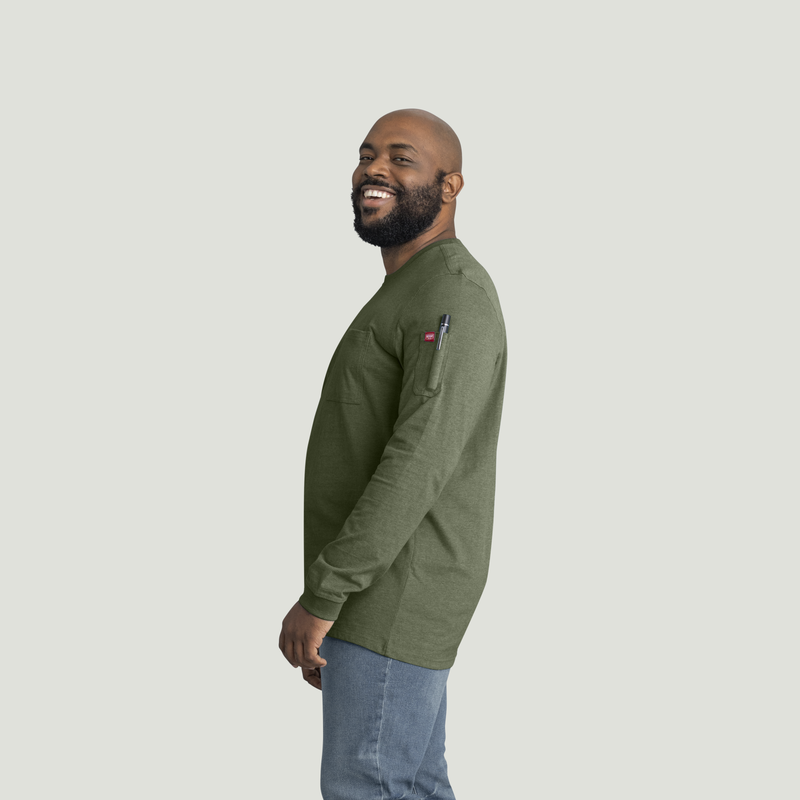 Men's Long Sleeve Slim Fit Cotton Pocket T-Shirt image number 7