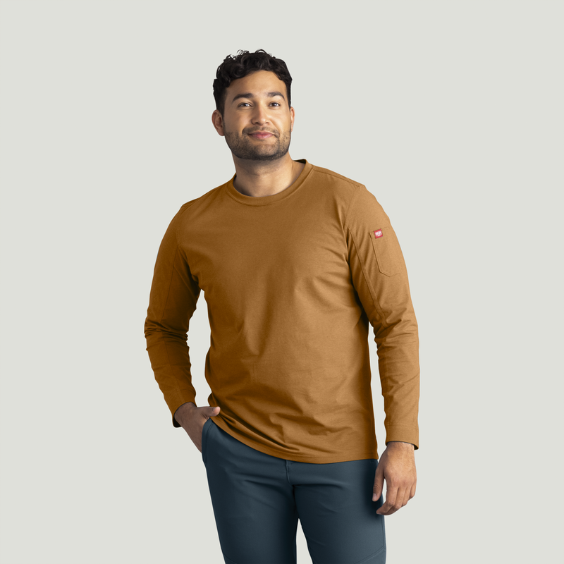Men's Long Sleeve Midweight Slim Fit Performance Tee image number 5
