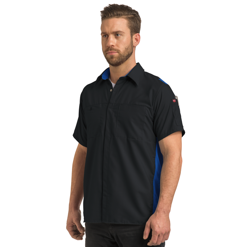 Men's Short Sleeve Performance Plus Shop Shirt With Oilblok Technology image number 2