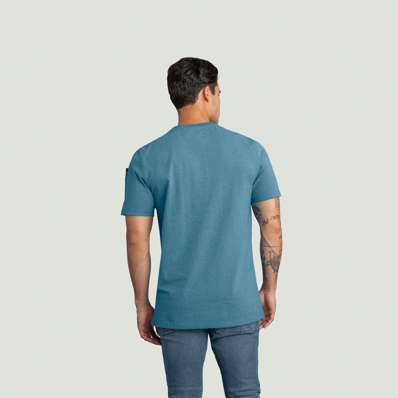 Men's Slim Fit Cotton Pocket T-Shirt image number 2