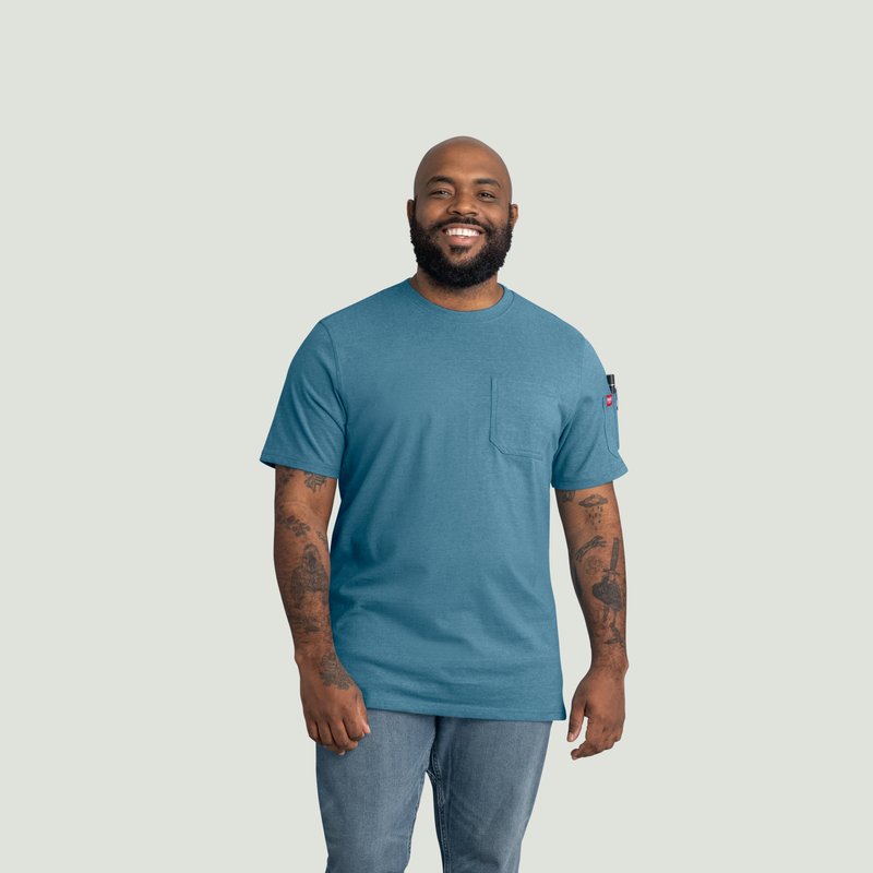 Men's Slim Fit Cotton Pocket T-Shirt image number 5