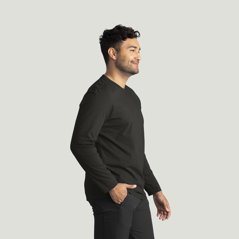 Men's Long Sleeve Midweight Slim Fit Performance Tee image number 8