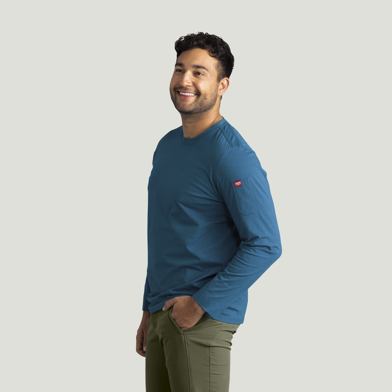 Men's Long Sleeve Midweight Slim Fit Performance Tee image number 7